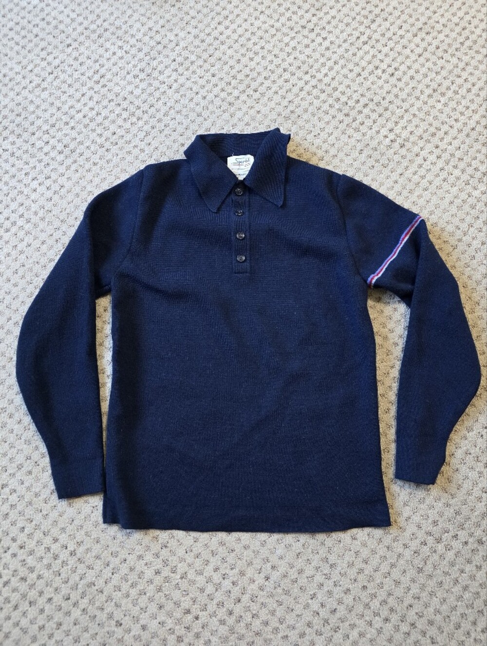 Vintage Sportif Classic Navy Long-Sleeve Wool Polo with Subtle Stripe Detail